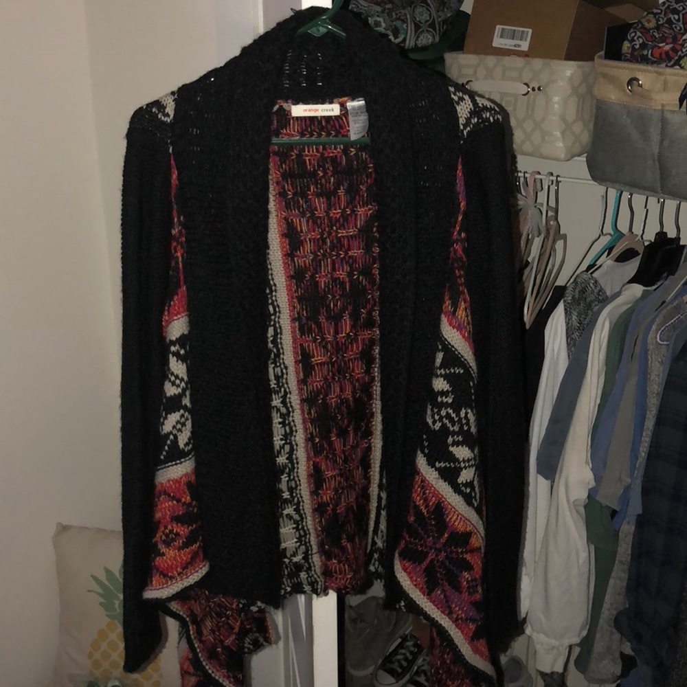 Cardigan sweater